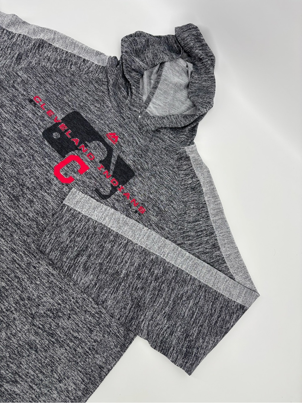 Majestic Authentic Cleveland Indians MLB Mens Large L Hoodie Lightโ Shirt Grey